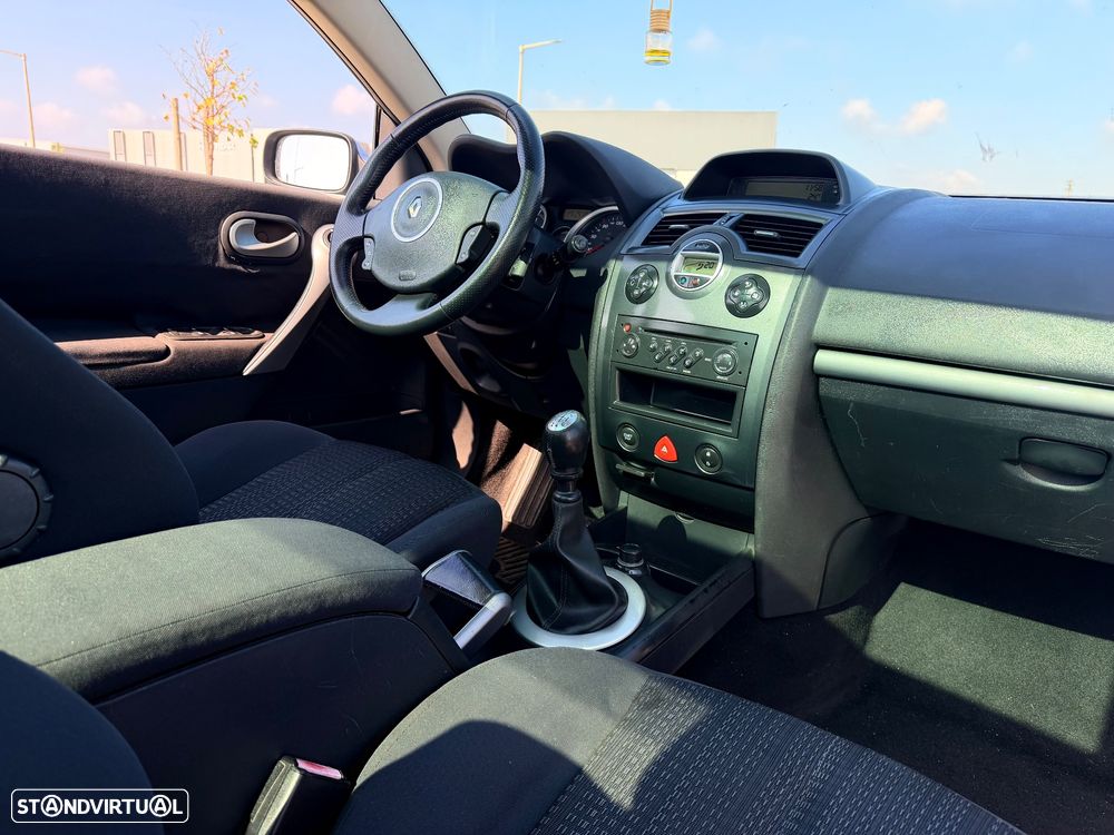 Renault Mégane CC 1.5 dCi Privilège Luxe - 19