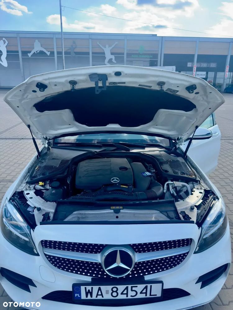 Mercedes-Benz Klasa C 300 4Matic 9G-TRONIC AMG Line - 9