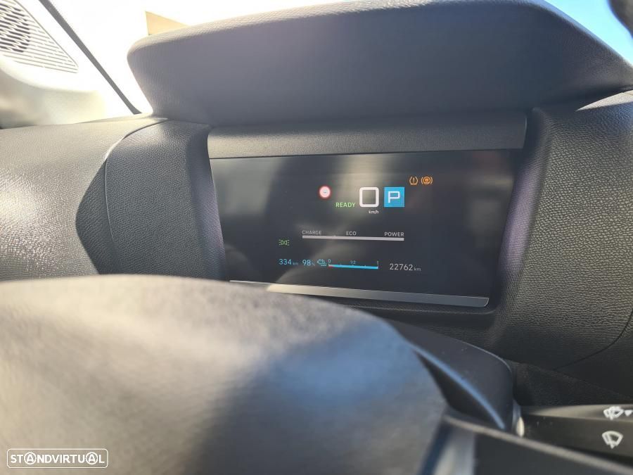 Citroën e-C4 50 kWh Plus — fotografia 14