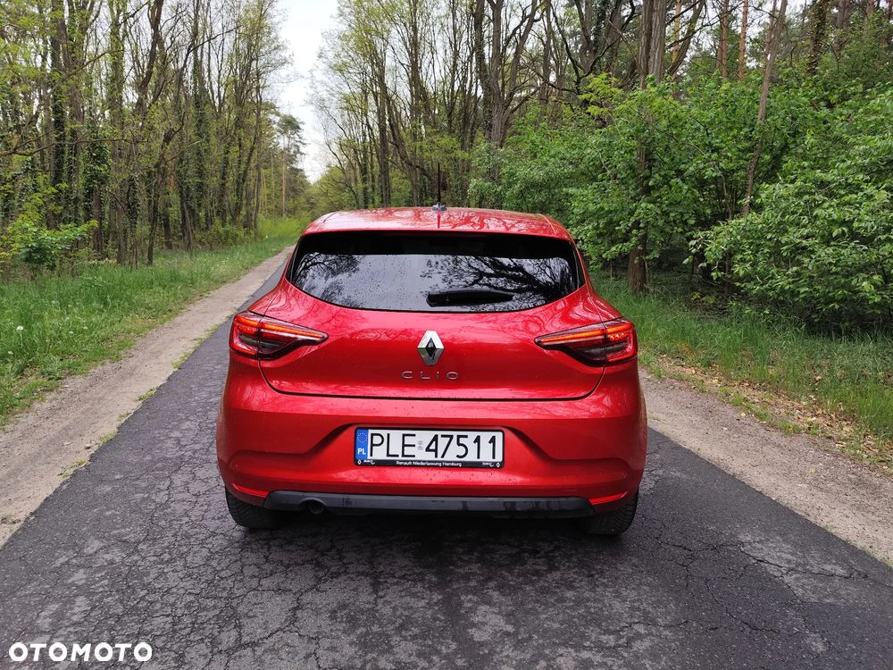 Renault Clio - 9