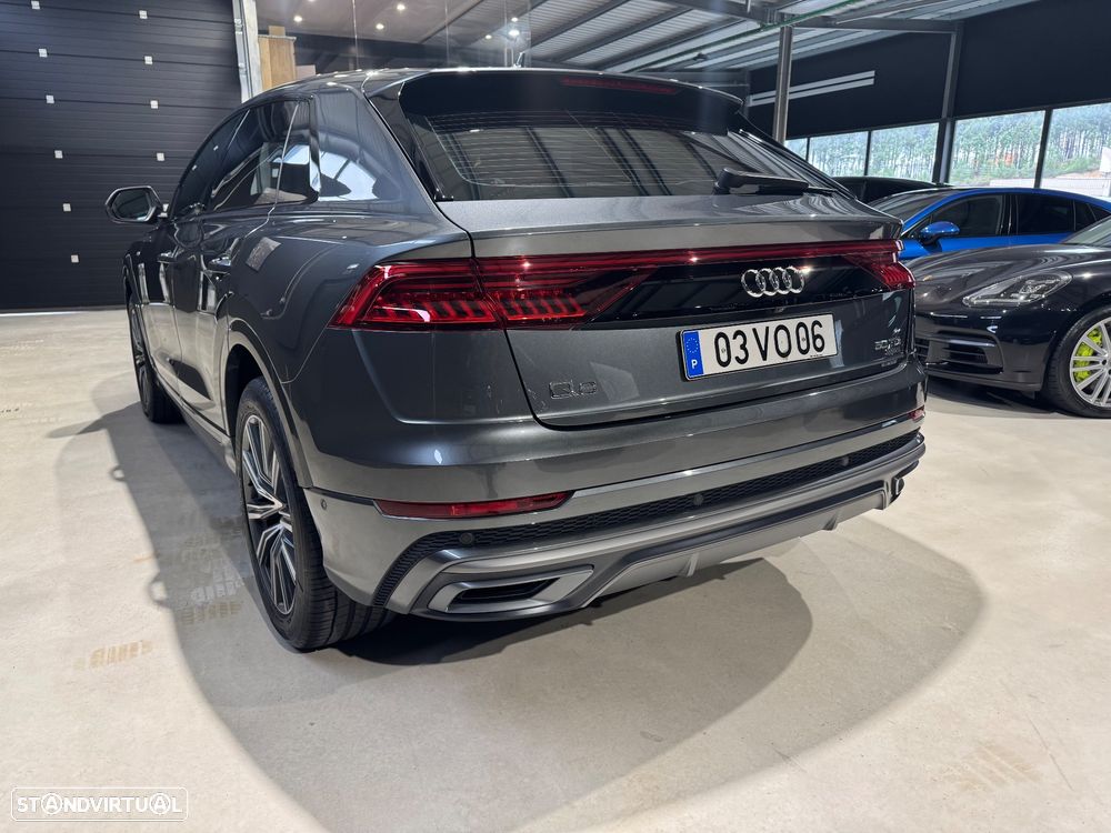 Audi Q8 - 9