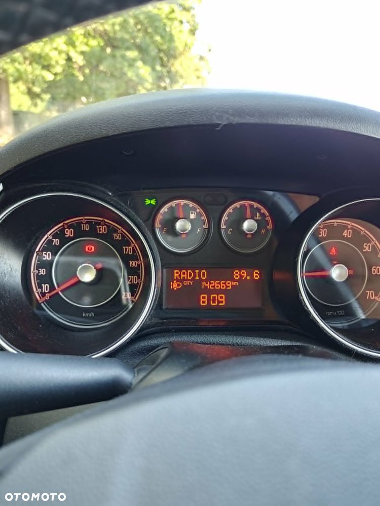 Fiat Punto - 8