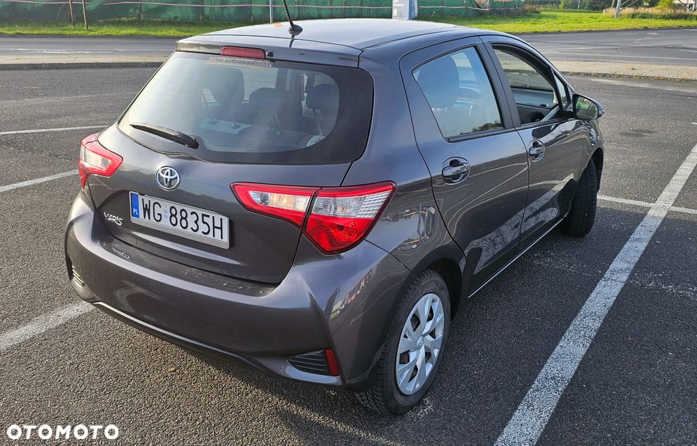 Toyota Yaris - 5