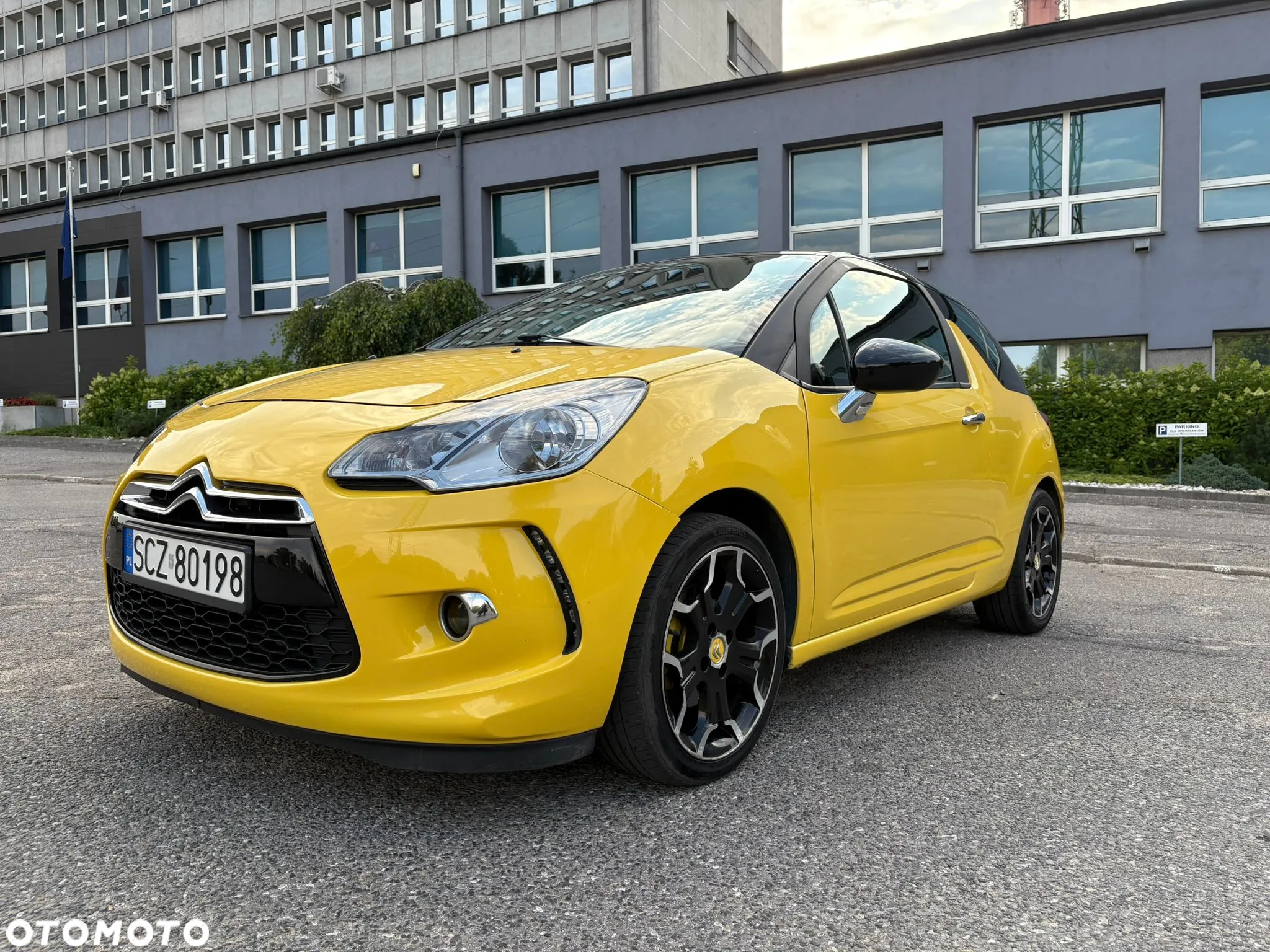 Citroën DS3 1.6 VTi SoChic - 10