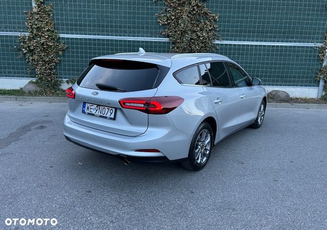 Ford Focus 1.0 EcoBoost Titanium X - 12