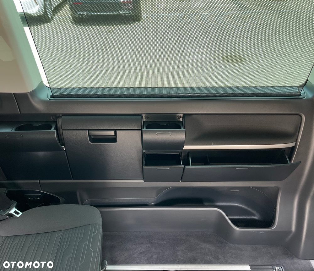 Volkswagen Multivan 2.0 TDI L1 Highline DSG - 32