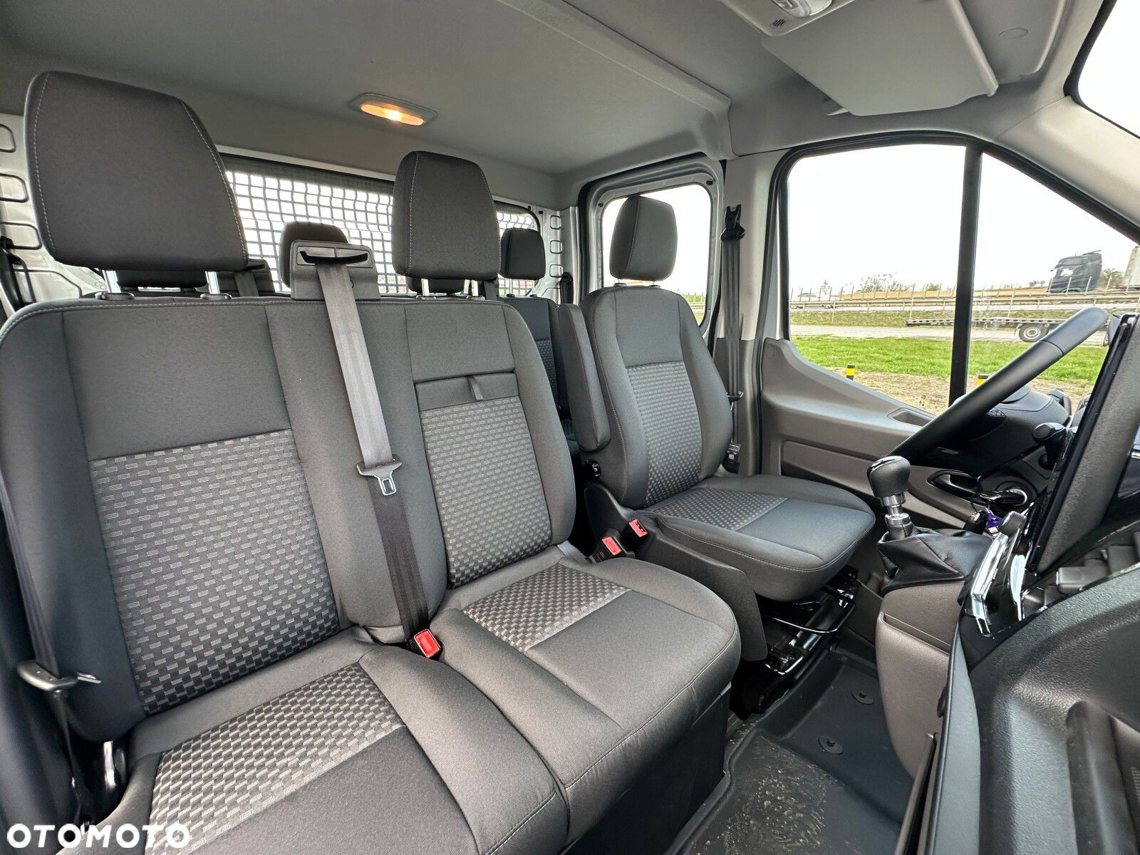Ford transit 2.0 130KM M6 FWD Trend Podwozie brygadowe L3 - 14