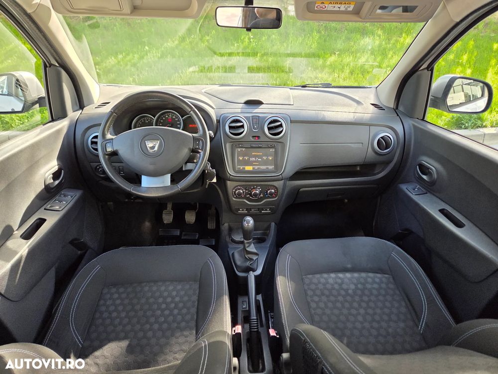 Dacia Lodgy TCe 115 Stepway - 13