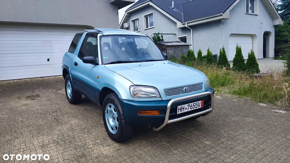 Toyota RAV4 2.0 GLi - 26