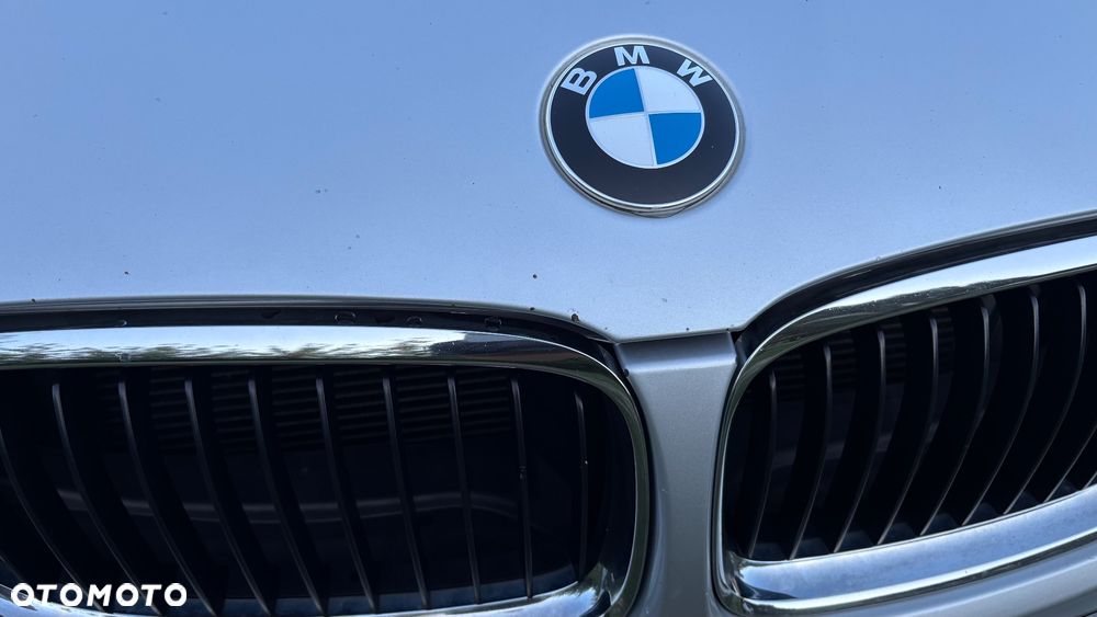 BMW Seria 3 320i - 38