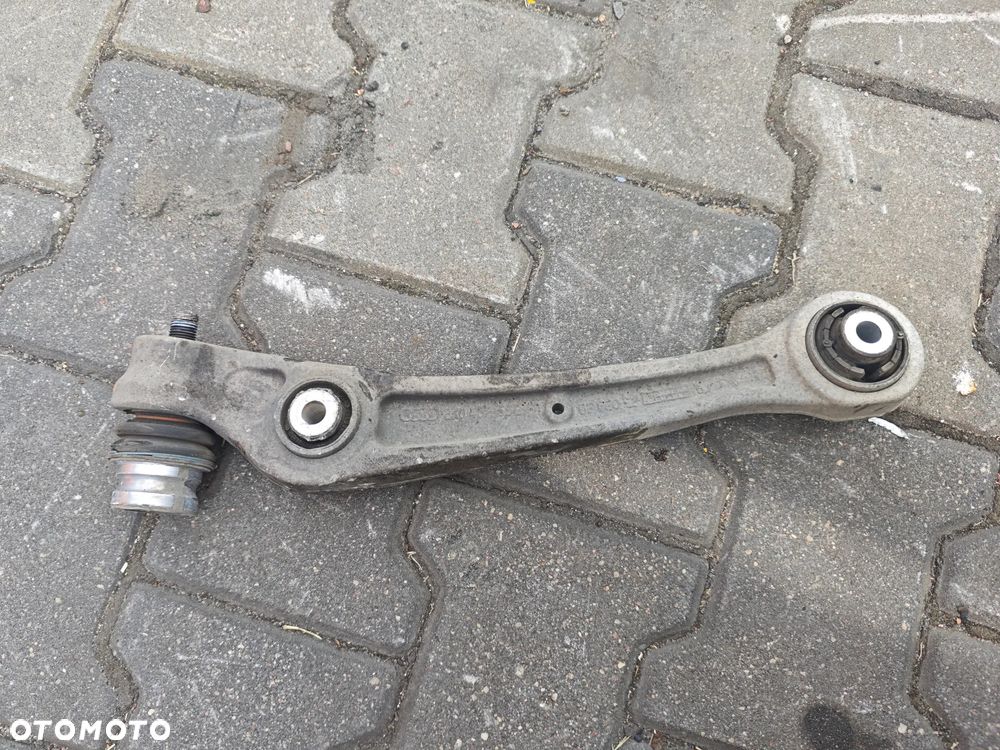 AUDI A5 8T WAHACZ PRZÓD PRAWY 8K0407156C