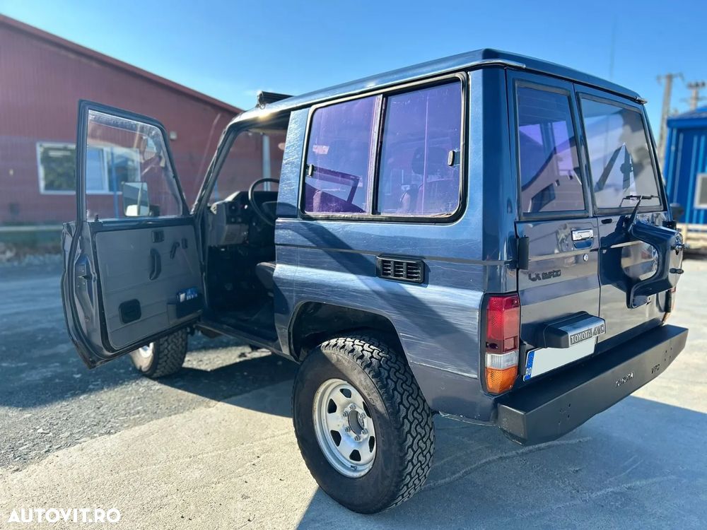 Toyota Land Cruiser - 11