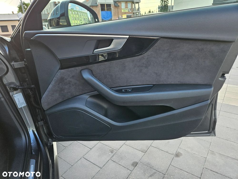 Audi A4 Avant 2.0 TDI S tronic quattro - 20