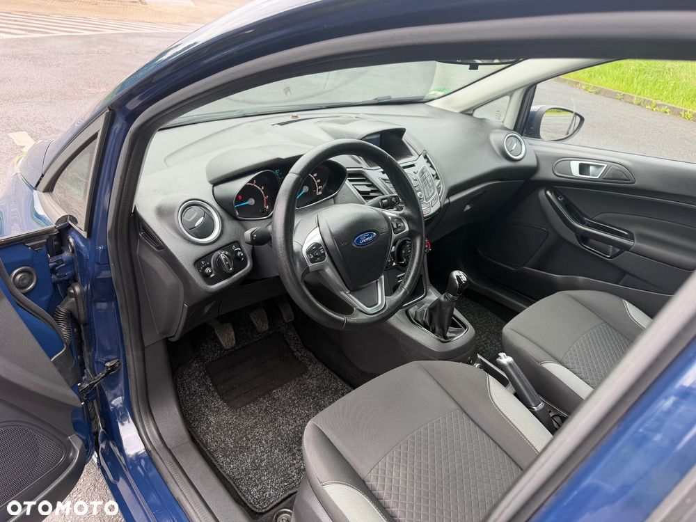 Ford Fiesta 1.0 EcoBoost S&S TITANIUM - 22