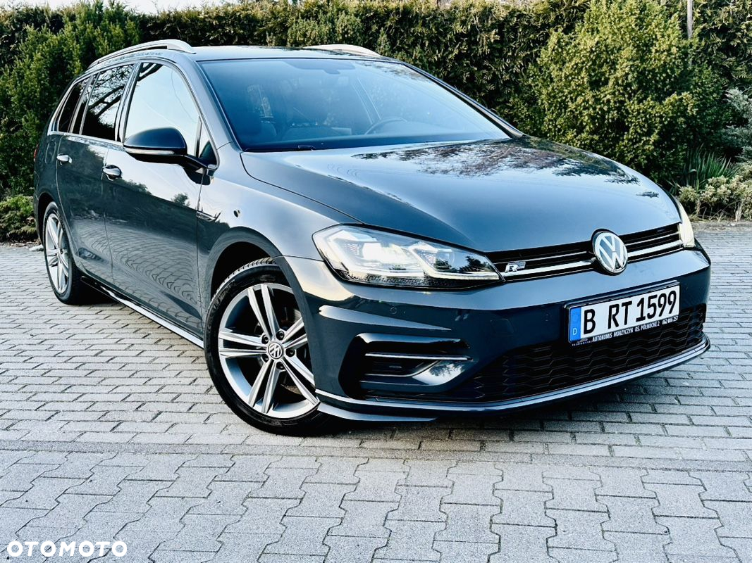 Volkswagen Golf - 11