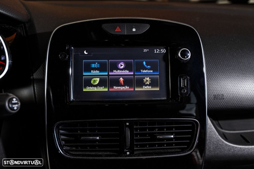 Renault Clio - 18