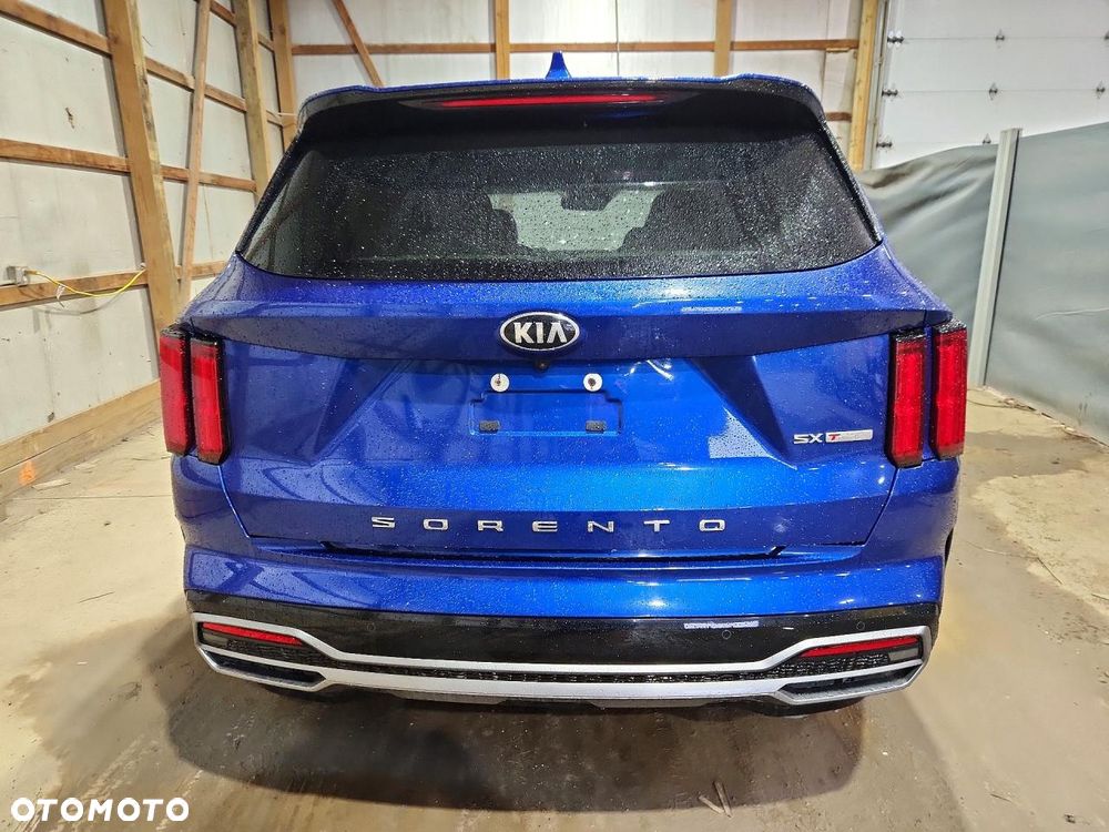Kia Sorento - 3