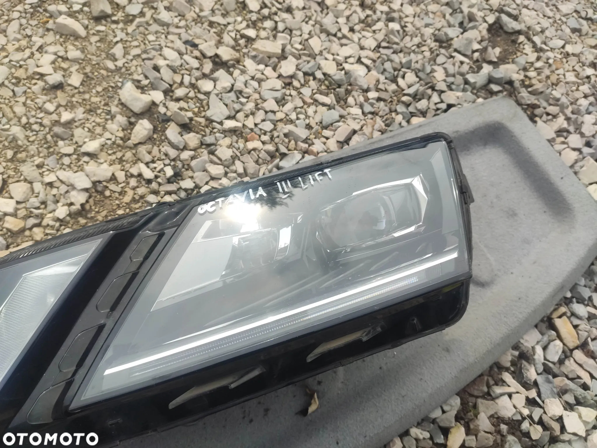 CC Lampa Lewy Przód Skoda Octavia III Lift FL 16-20 Led 5E1941015D - 3