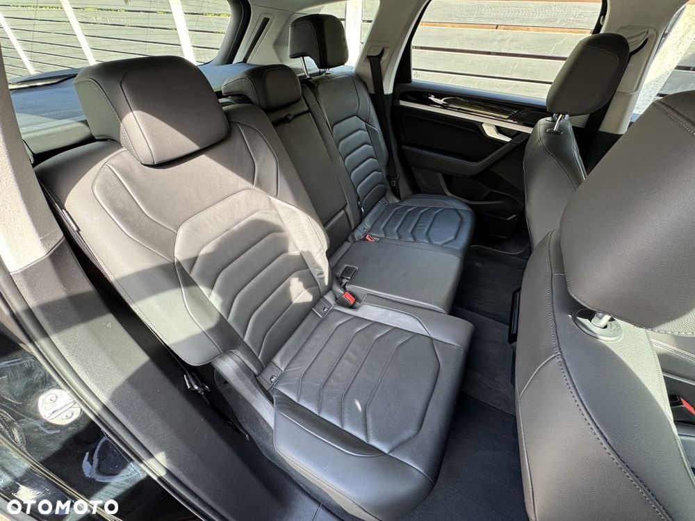 Volkswagen Touareg 3.0 V6 TDI SCR 4Mot Elegance - 12