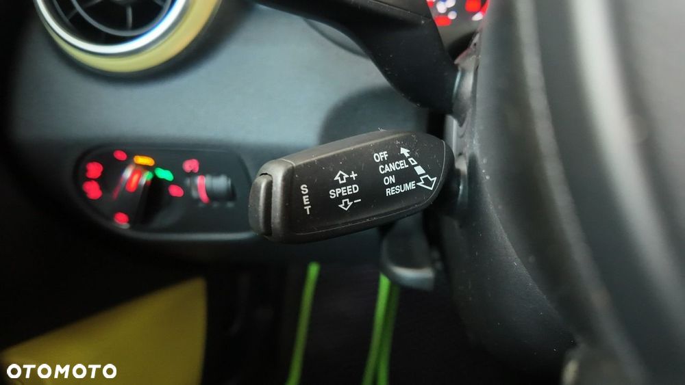Audi A1 3-drzwiowe 1.4 TFSI Ambition S tronic - 25