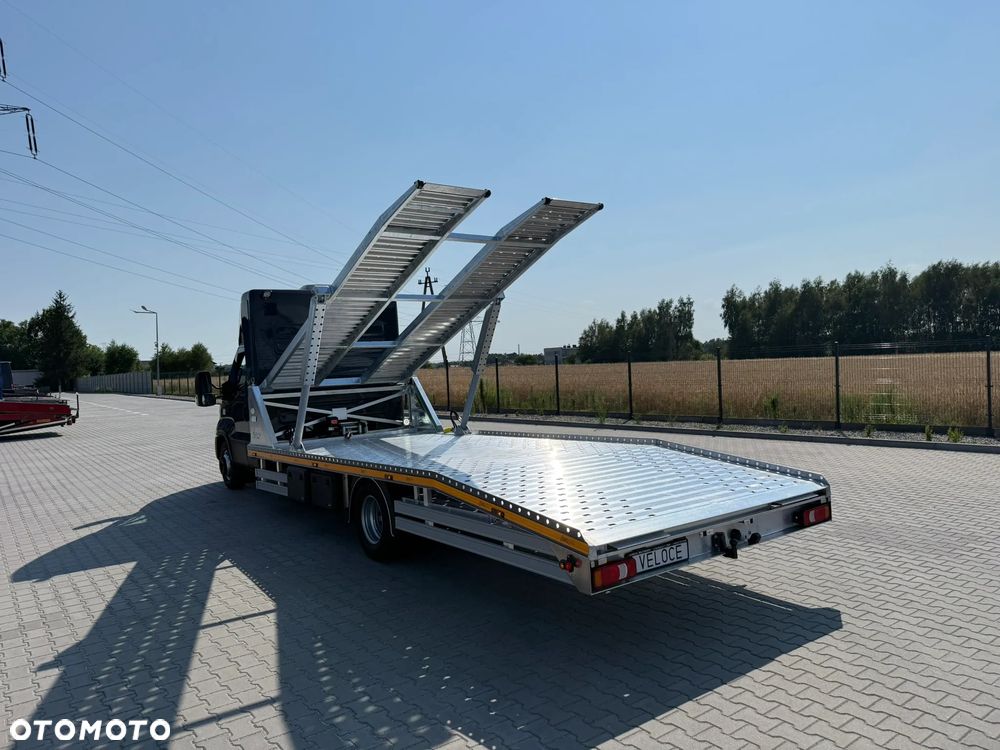 Iveco Daily 70C21A8P Laweta na dwa auta - 31