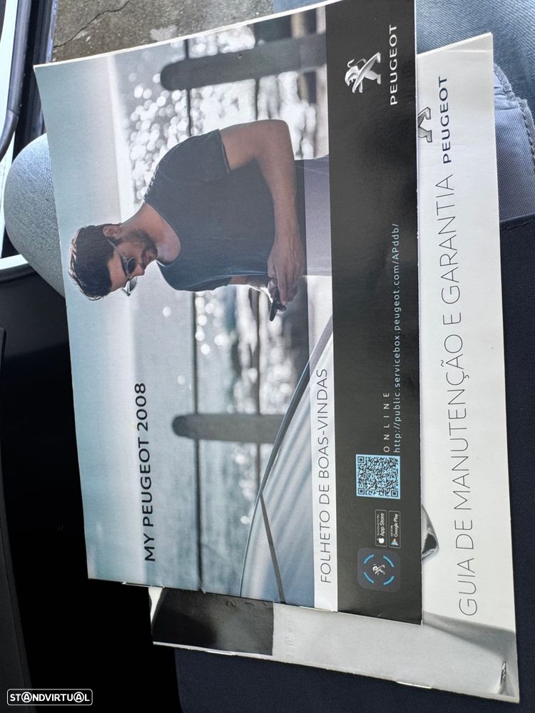 Peugeot 2008 1.5 BlueHDi Allure Pack - 36