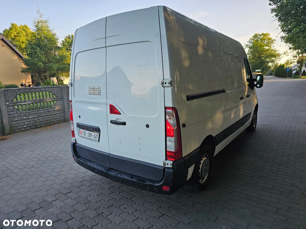 Renault Master - 3
