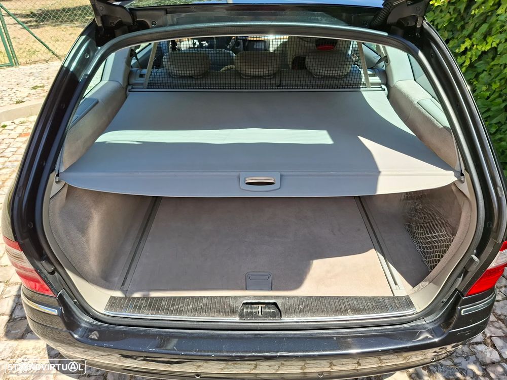 Mercedes-Benz E 320 CDi Avantgarde - 14