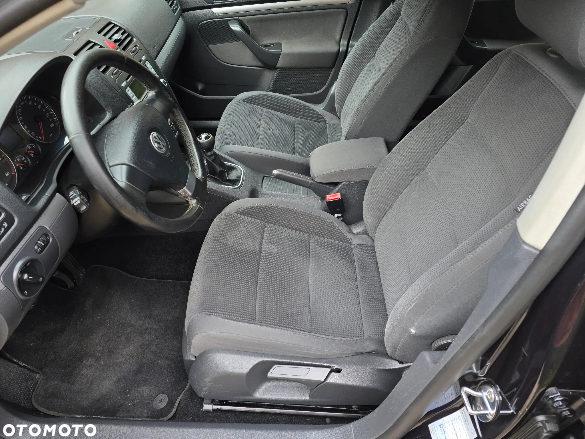 Volkswagen Golf Variant 2.0 TDI DPF Exclusive - 14