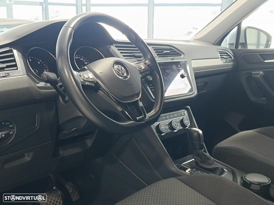 VW Tiguan Allspace 2.0 TDI Confortline DSG - 12
