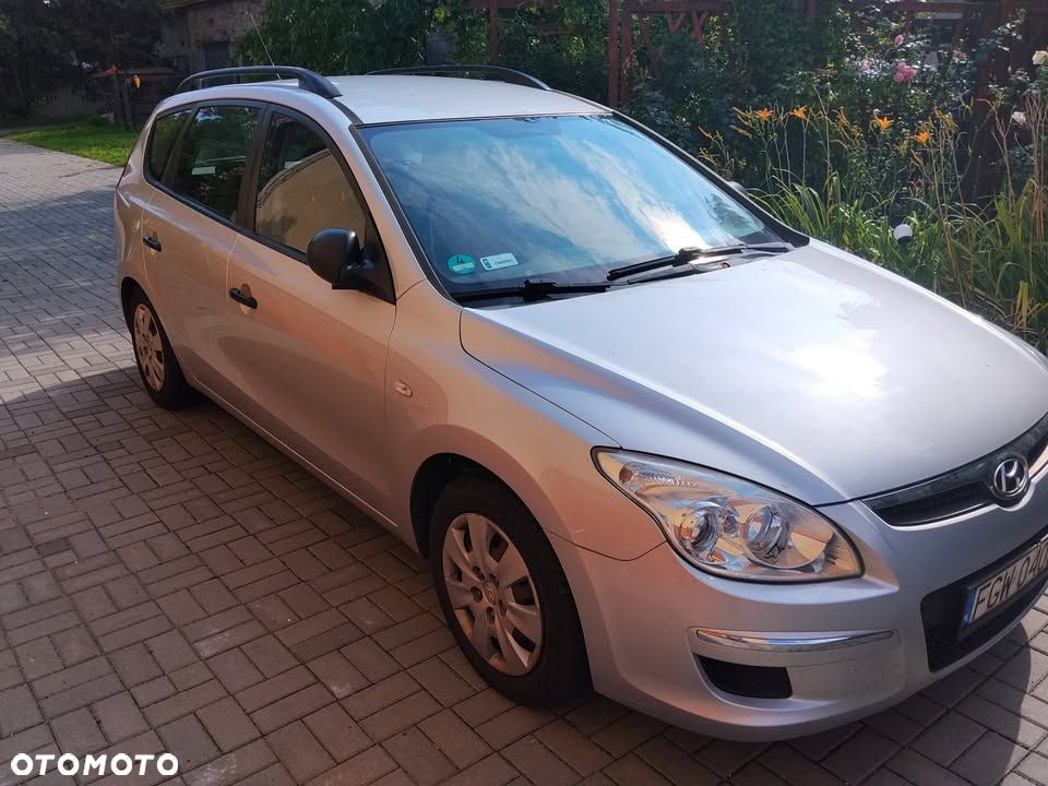 Hyundai i30 1.6 Classic - 12