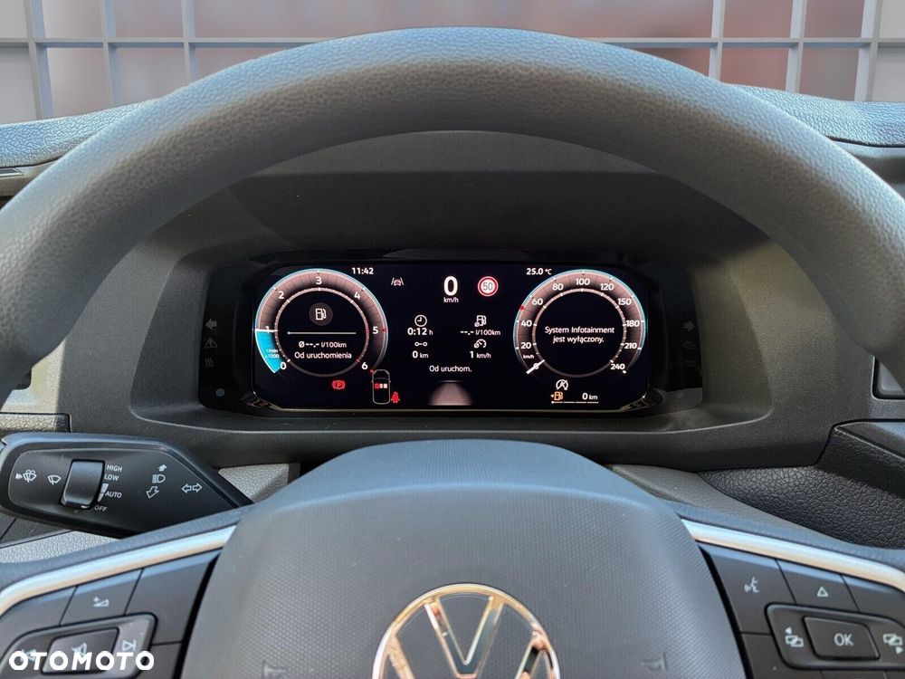 Volkswagen Crafter 35 Furgon L4H3, 2.0 TDI 140KM, Wysoki dach, r. o. 4490mm - 21