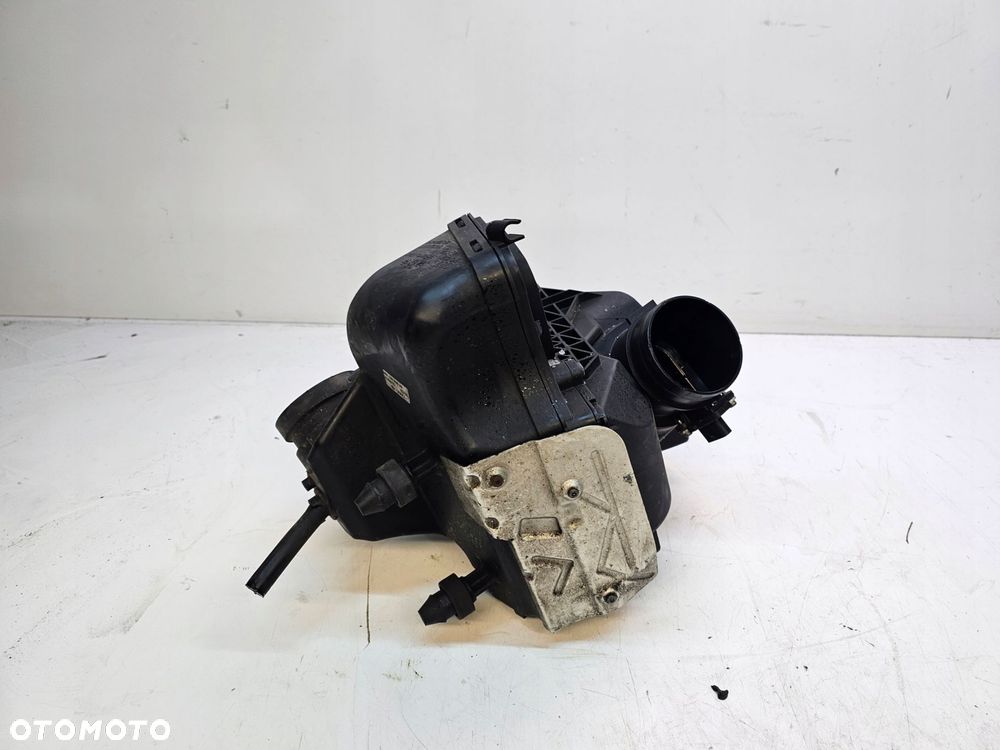OBUDOWA FILTRA POWIETRZA AUDI A4 B8 A5 8K0133835AB - 4