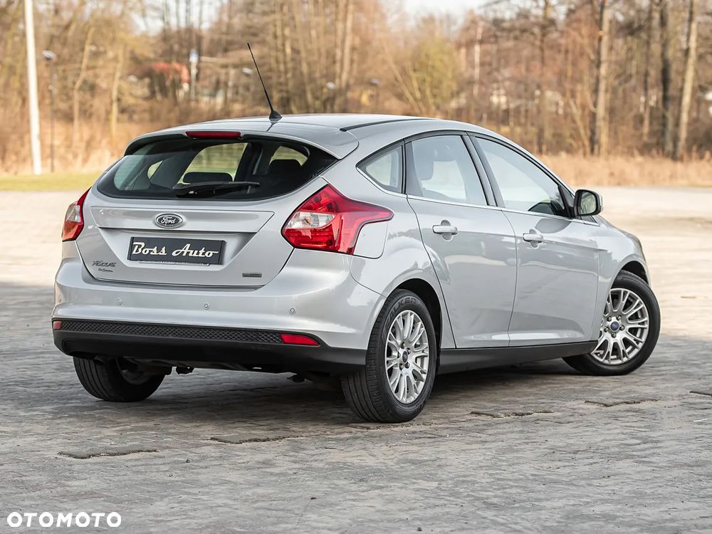 Ford Focus 1.6 TDCi DPF Champions Edition - 14