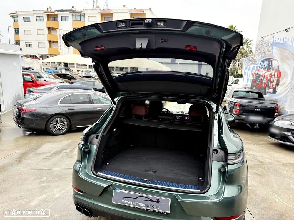 Porsche Cayenne Turbo E-Hybrid - 38