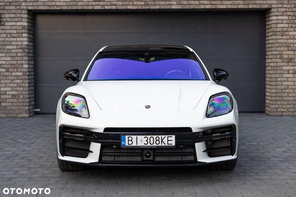 Porsche Panamera Turbo E-Hybrid PHEV - 3