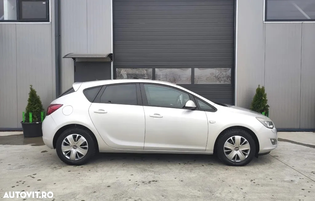 Opel Astra 1.4 ECOTEC Enjoy - 5