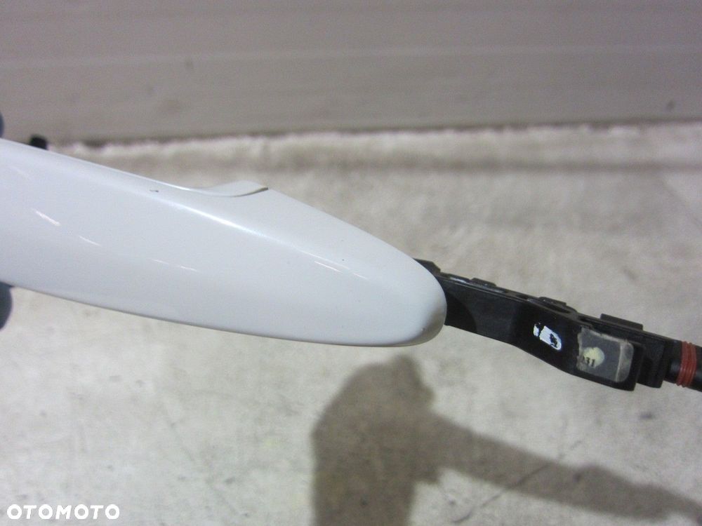 BMW F30 F34 F25 F20 KLAMKA PRAWA PRZEDNIA KEYLESS A300 ALPINWEISS 3 7332566 - 7