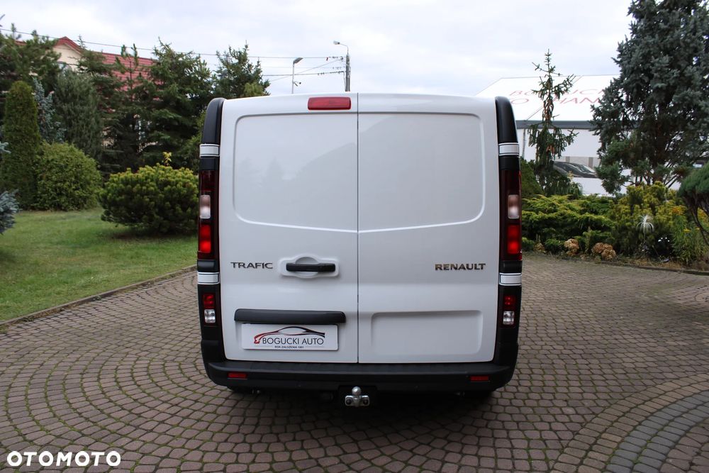Renault TRAFIC - 8