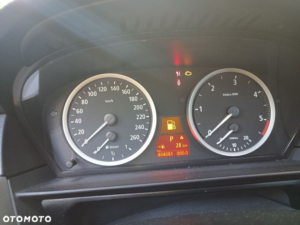 BMW Seria 5 - 12
