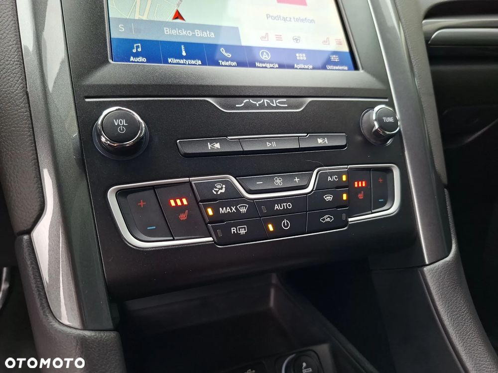 Ford Mondeo 2.0 EcoBlue Titanium - 32