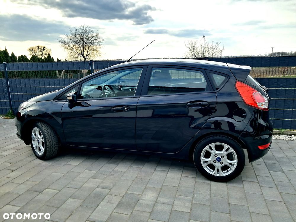 Ford Fiesta 1.0 Celebration - 4