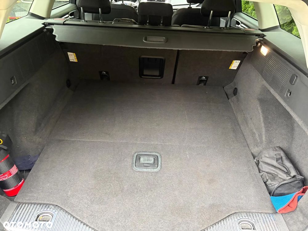 Ford Mondeo 2.0 TDCi Trend PowerShift - 13