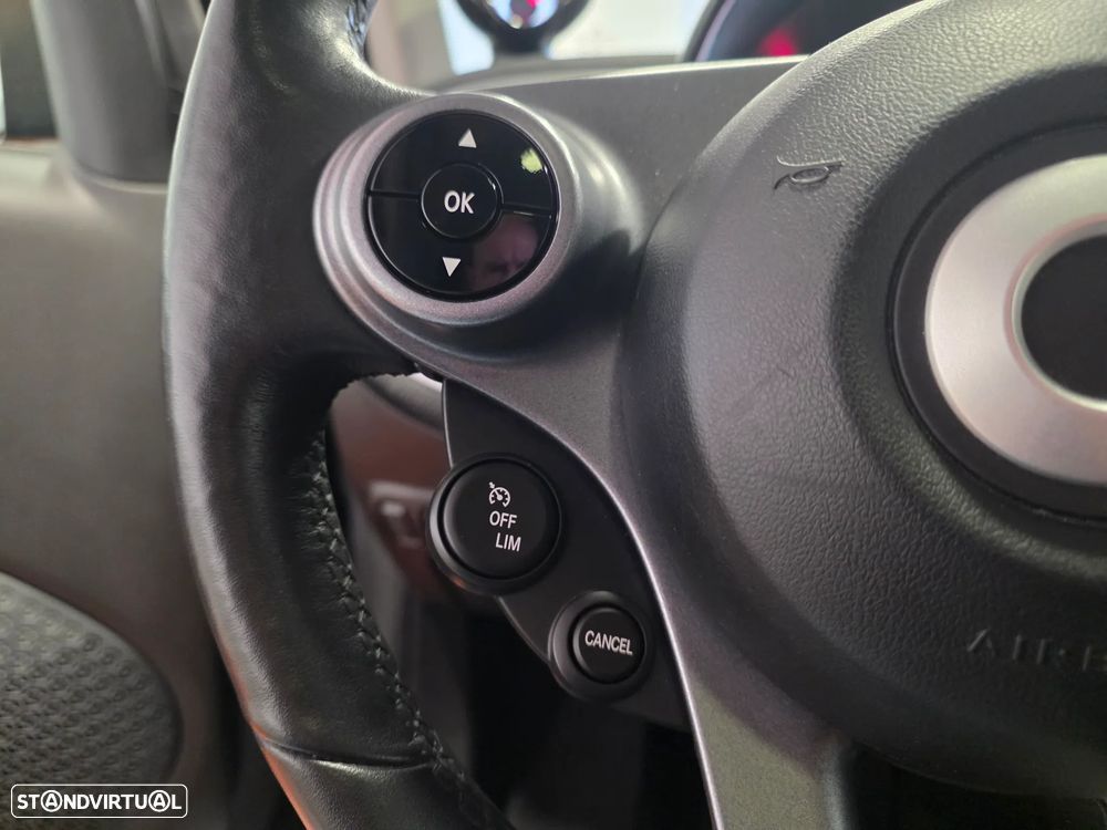 Smart ForTwo Coupé EQ passion - 22