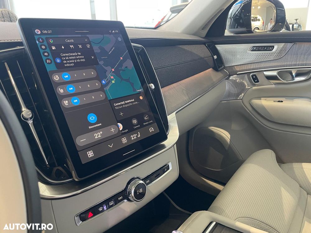 Volvo XC 90 T8 AWD PHEV Ultra Bright - 16