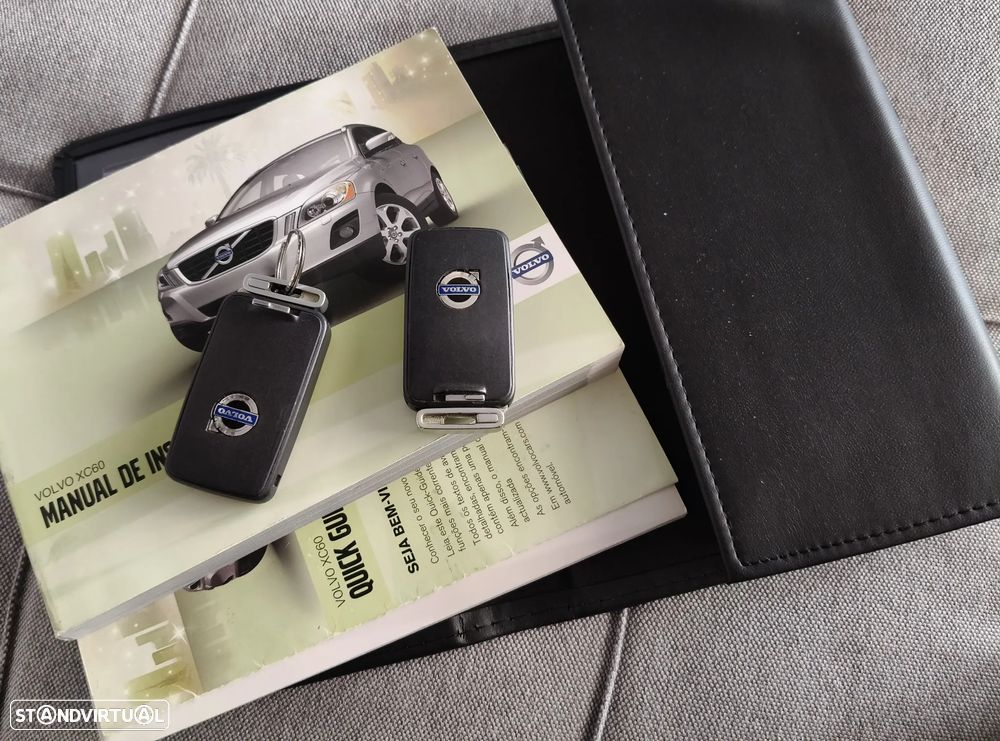Volvo XC 60 2.0 D3 Drive Momentum - 32