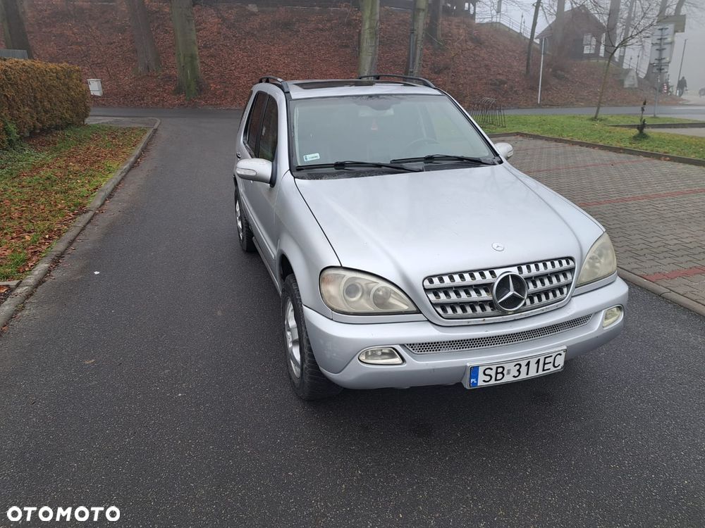 Mercedes-Benz ML - 17