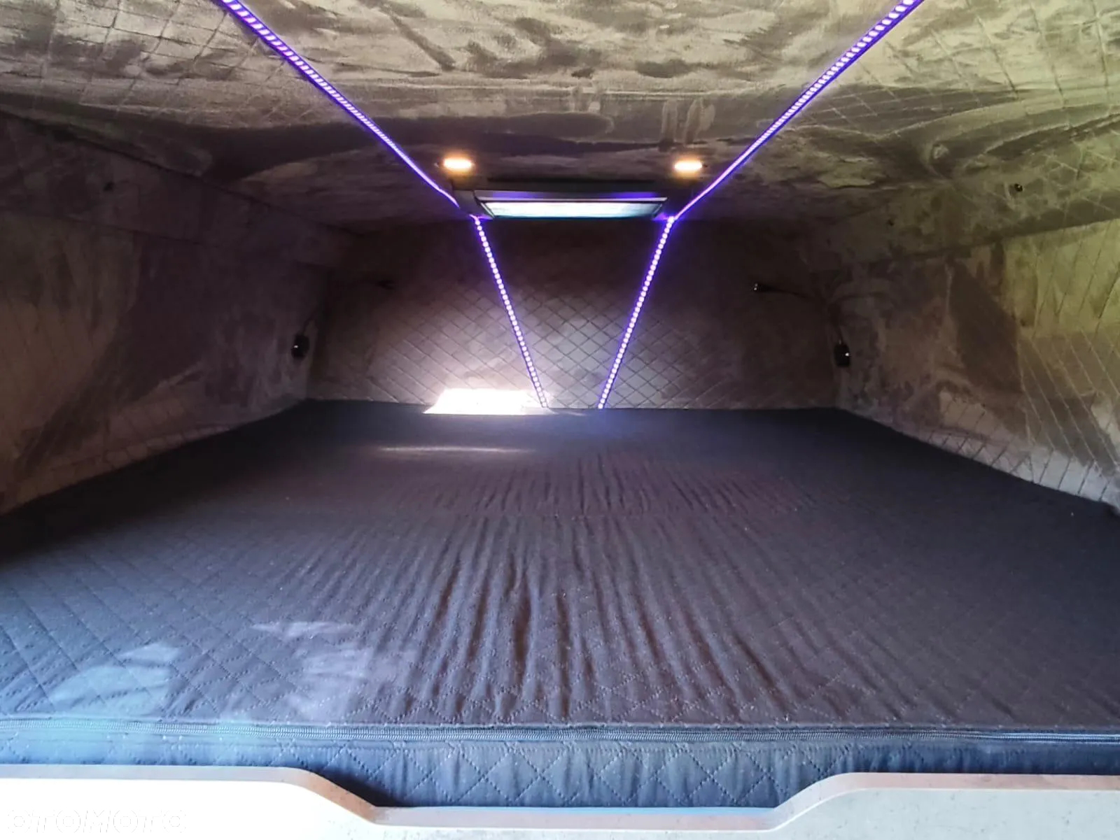 Iveco Daily 35S18 - 32