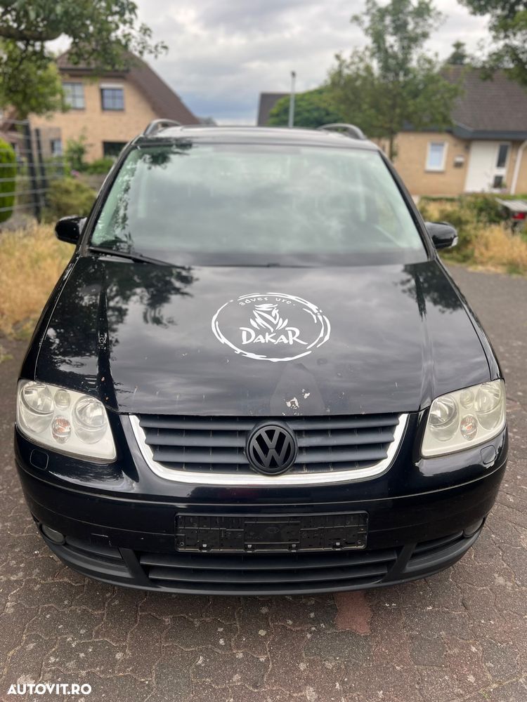 Volkswagen Touran - 14