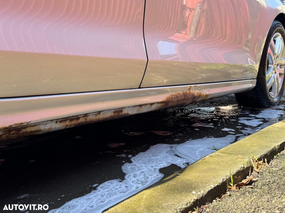 Volkswagen Jetta 1.6 TDI DPF Comfortline - 11